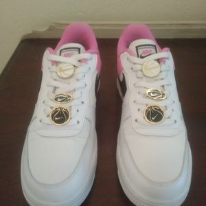 Nike | Shoes | Nike Air Force 7 Se Aa0287107 Wmns Size 10 Me | Poshmark